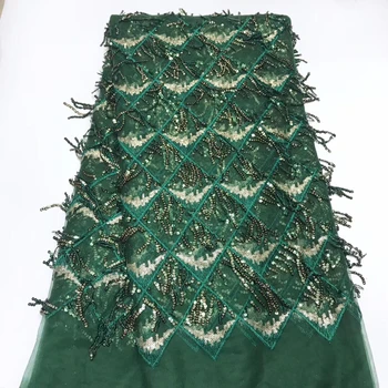 2019 Kvalitné francúzske 3D Tylu Korálkové Afriky Čipky Textílie Vyšívané Flitrami Nigérijský Čipky Tkaniny Pre Wowen Šaty