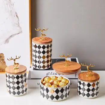 Európskom štýle Kreatívne Domáce Svetlo Luxusné Candy Jar Zlaté Elk Drevené Veko Ornament Skladovanie Jar Nástroj pre Ukladanie Popoludňajší Čaj Nastaviť
