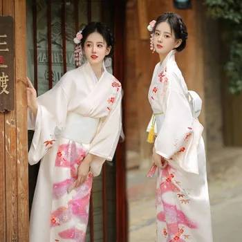 Kvetinový Tlač Dievča Tradičné Japonské Kimono S Bielym Obi Haori Yukata Župan Žena Fotenie Etapa Vykonanie Šaty