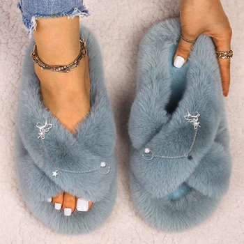 Papuče Ženy Načechraný Flip Flops Strieborné Reťaze Fuzzy Listy Ploché Umelú Kožušinu Sandále Luxusné Dizajnér Pearl Papuče Značky Topánky 2022